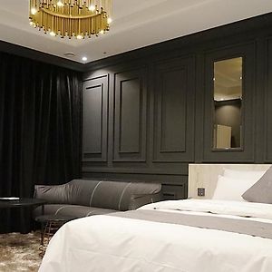 Astro Hotel